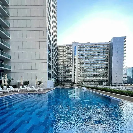 Turquoise - Downtown Dubai 1 Bedroom Apartment Business Bay - Canal View Exterior photo